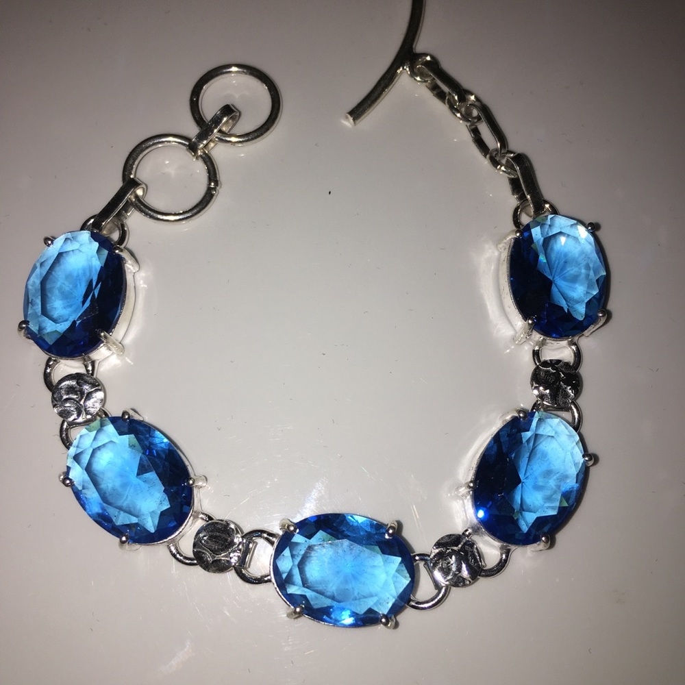 BLUE TOPAZ STERLING SILVER BRACELET 🆕